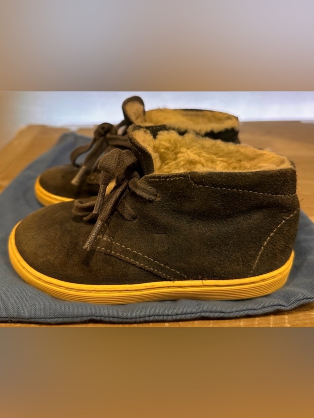 KIDS Tod’s Junior Periwinkle Blue Suede Fleece Boots - Size 7 Baby